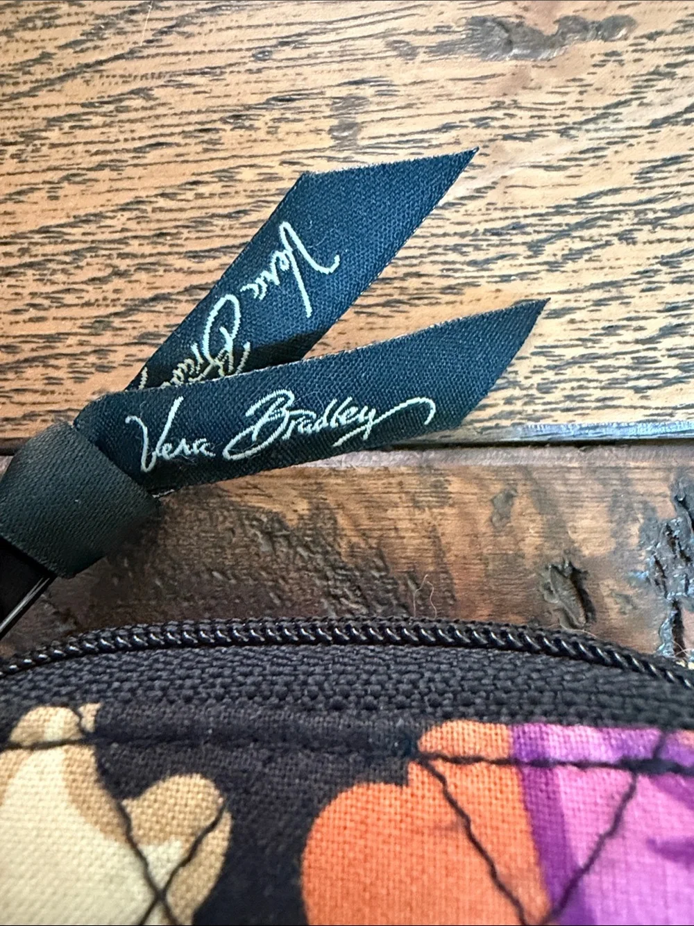 Vera Bradley Black Multi Floral Quilted Wristlet Card Case - Picture 2 of 6